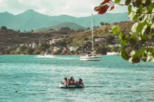 Faire le tour du monde à la voile YOLO est beaucoup moins compliqué qu’on l’imagine